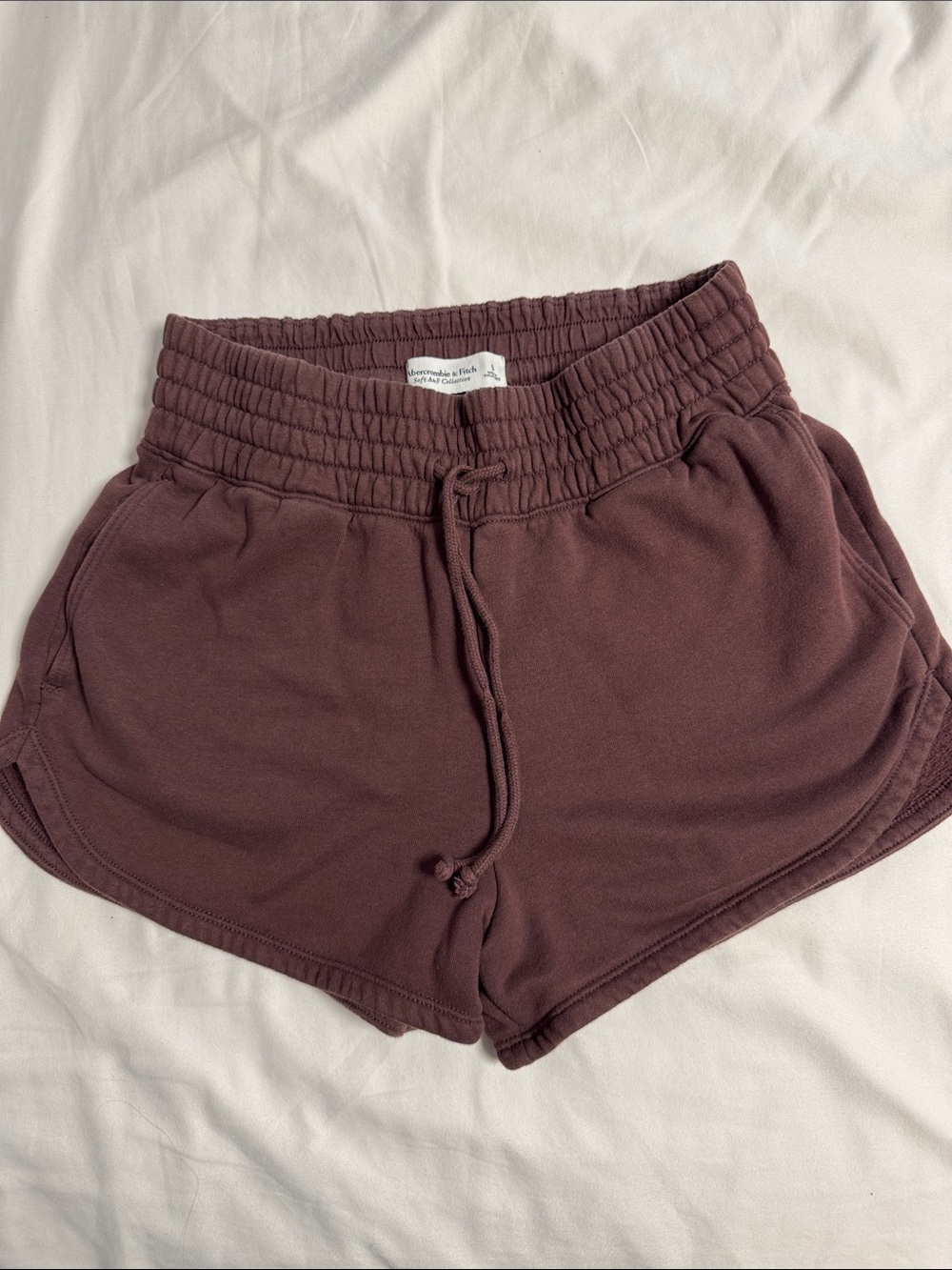 Abercrombie & Fitch Women's Athletic Shorts in Deep Mauve